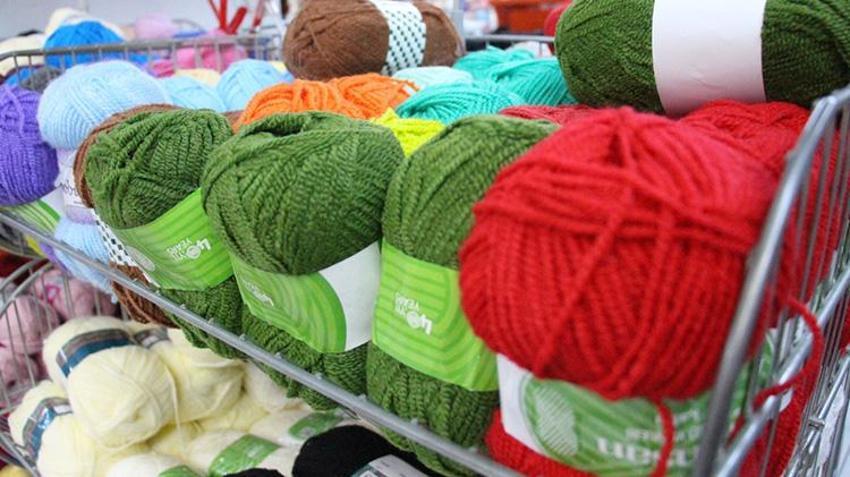 Bolu'nun tarihi çarşısında yün satarak dünyaya açıldı! Eniştesi banka müdürlüğünü bırakıp geldi