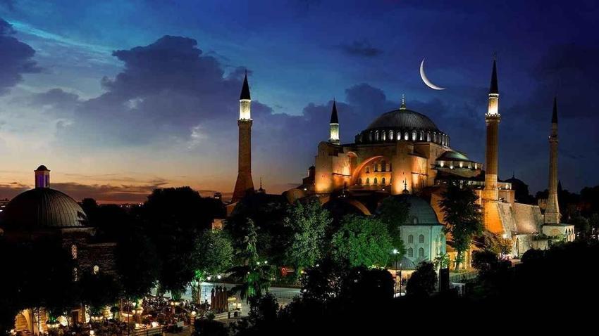 Kadir Gecesi namazı ne zaman kılınır? Kadir Gecesi namazı kaç rekat, nasıl niyet edilir? 2025 Kadir Gecesi