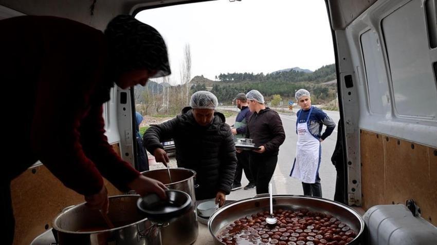 Balıkesir'de Ramazan'da bu köyde evlerde yemek pişmiyor