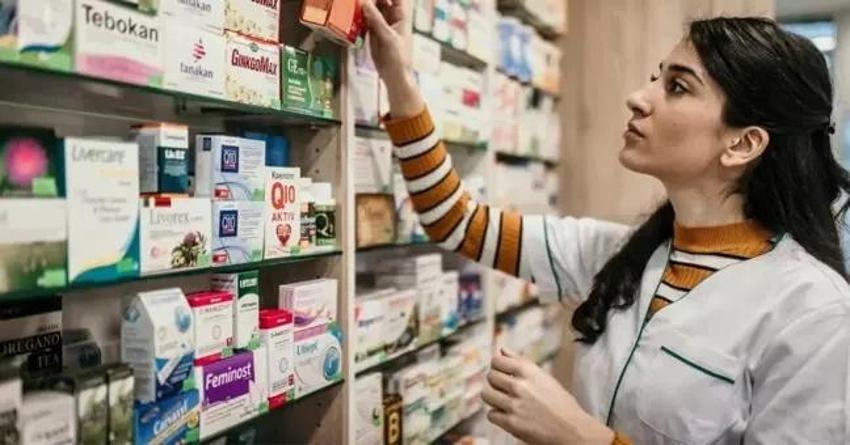 Bayramda eczaneler, sağlık ocaklar açık mı, çalışıyor mu? Arefe günü sağlık ocağı açık mı, kaça kadar çalışıyor?
