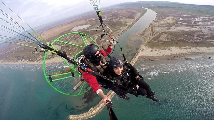 Paramotorla 15 yıldır havadan çektiği görüntülerle bölgenin görsel arşivini tutuyor