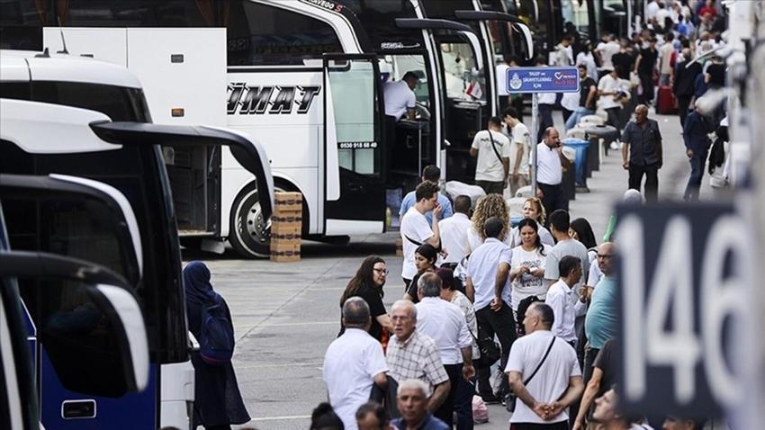 9 günlük bayram göçü başladı! 20 milyon kişi yer değiştirecek