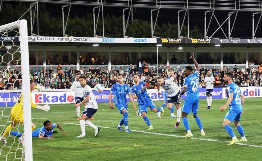 Bodrum FK Fenerbahçe maçında 6 gol ve 2 penaltı vardı