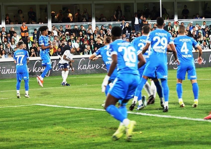 Bodrum FK Fenerbahçe maçında 6 gol ve 2 penaltı vardı