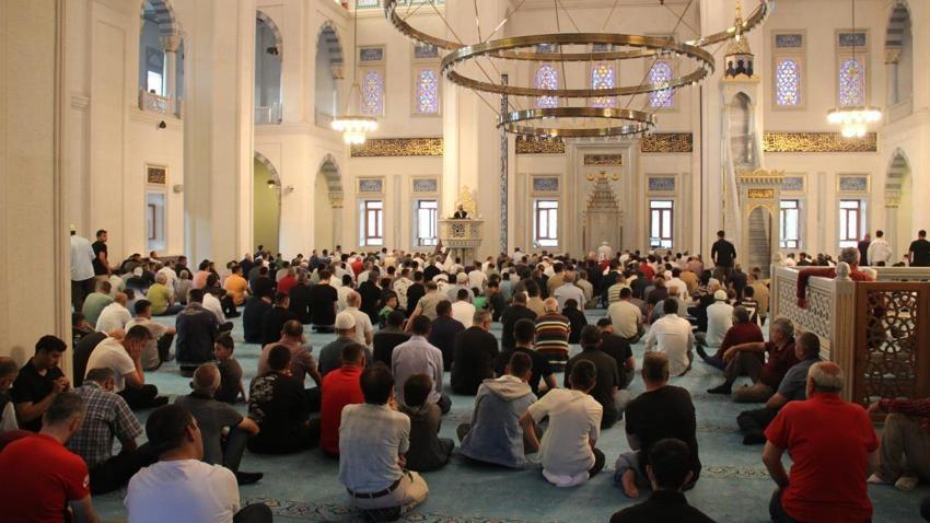 Bayram Namazı Kaçta? Bayram Namazı Saat Kaçta? Namaz Saatleri! İl İl Bayram Namazı Saatleri