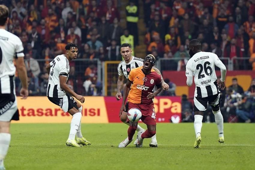 Beşiktaş-Galatasaray derbisi öncesi belli oldu! Okan Buruk kadroyu değiştirdi, işte ilk 11'ler