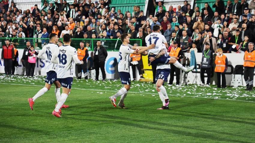 Yusuf Akçiçek, Amrabat, En-Nesyri derken yeni transferden kötü haber! Mourinho'nun hayalleri yıkılacak