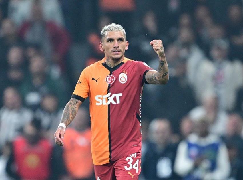 Beşiktaş Galatasaray derbisi 3 gol 2 kırmızı kart! Kartal Aslan'a ilk mağlubiyetini tattırdı
