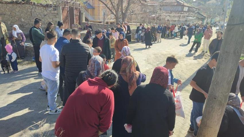 Denizli'de 400 yıllık bayram geleneği! Binlerce çocuk tek bir amaç için buluştu
