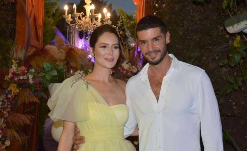 Berk Oktay'dan sürpriz paylaşım! Kızının son halini gösterdi
