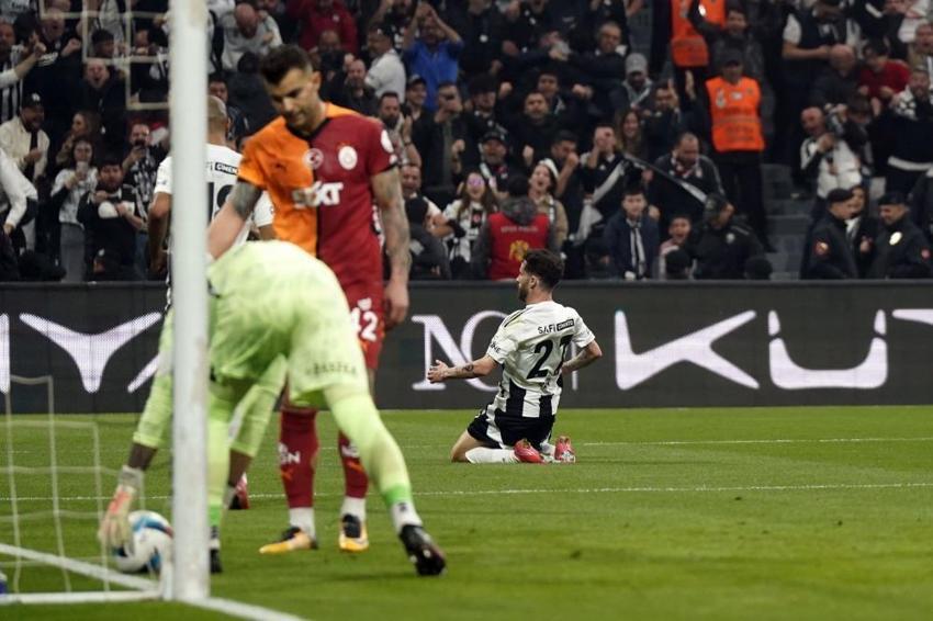 Beşiktaş-Galatasaray derbisinde kırmızı kartlar olay oldu! Eski hakem açıkladı: Kararı yanlış, VAR olmaz