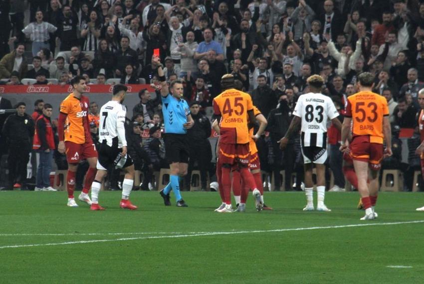 Victor Osimhen'i zor tuttular! Beşiktaş derbisi sonrası çıldırdı: Olay hareket, Muslera araya girdi