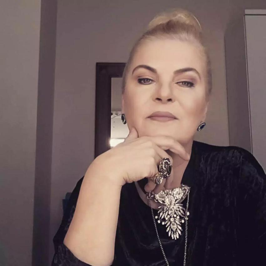 Nurseli İdiz'in dikkat çeken kariyer öyküsü