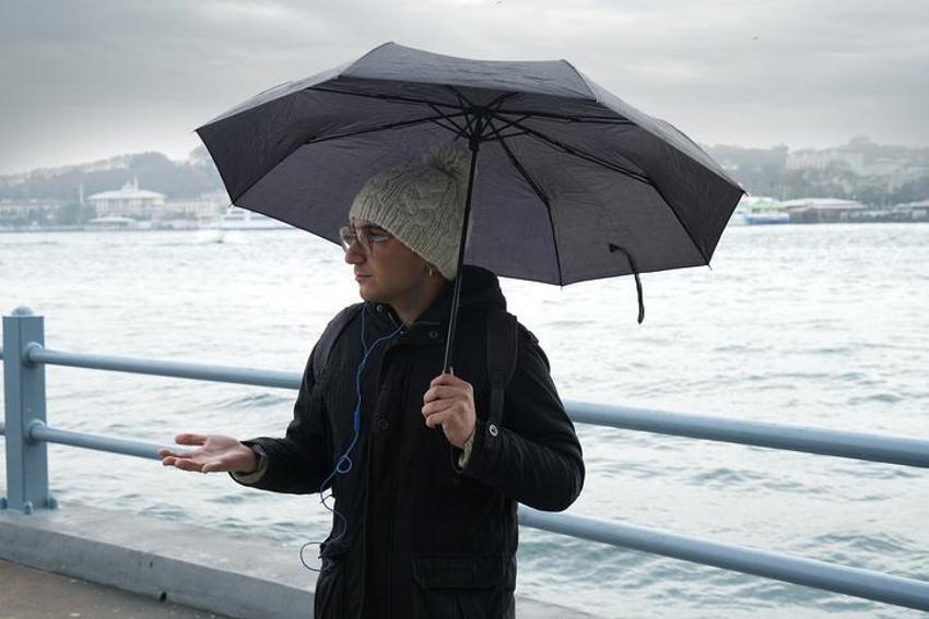 İstanbul'da bayram tatili için art arda yağış uyarısı!  Sıcaklıklar artacak, toz taşınımına dikkat!