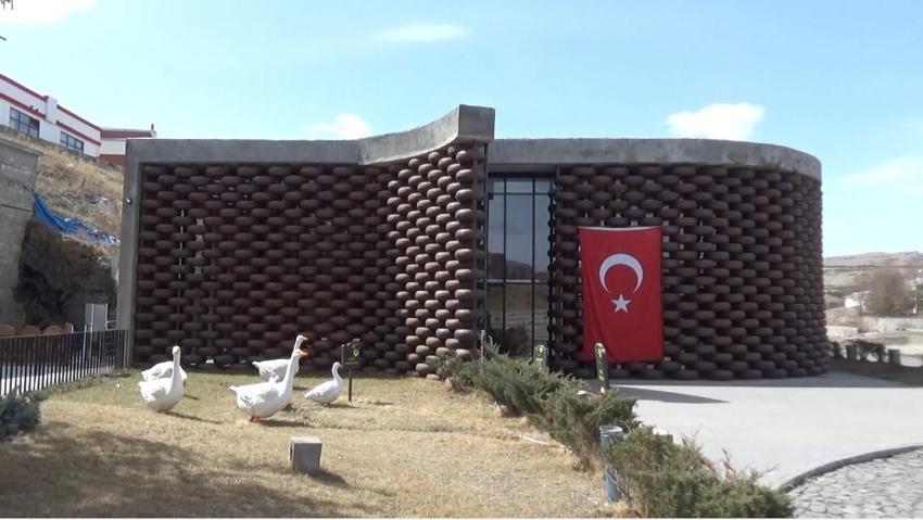 Türkiye'de sadece Kars'ta bulunuyor! Eşi, benzeri yok, 3 ayda 25 bin kişi ziyaret etti