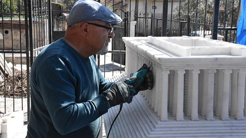  'Yaşayan İnsan Hazinesi' yarım asırdır baba mesleğini sürdürüyor! 'Çanakkale'yi avuçlarında hissediyorlar'