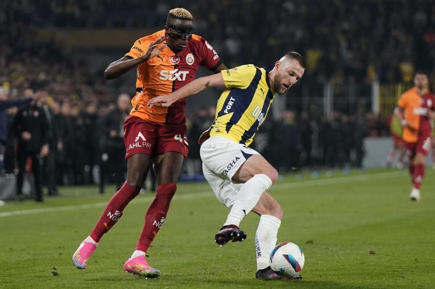 Galatasaray, Kadıköy'de Fenerbahçe'yi eledi!