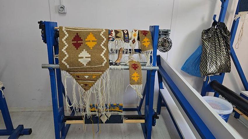Deprem yaralarını kurdukları kooperatifle sarıyorlar: Hatalı kadınlardan dayanışma örneği! taleplere yetişemiyorlar