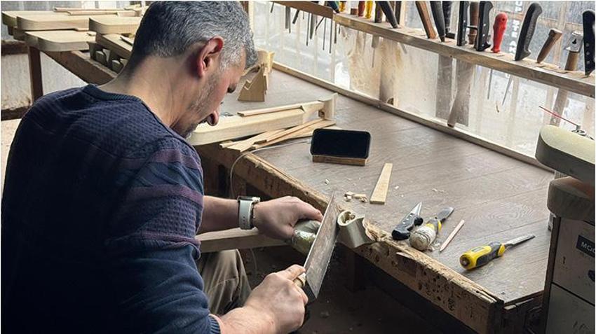 Mesleğini bırakıp işinin patronu oldu! Hayatı elektik akımına uğradıktan sonra değişti