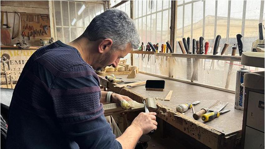 Mesleğini bırakıp işinin patronu oldu! Hayatı elektik akımına uğradıktan sonra değişti