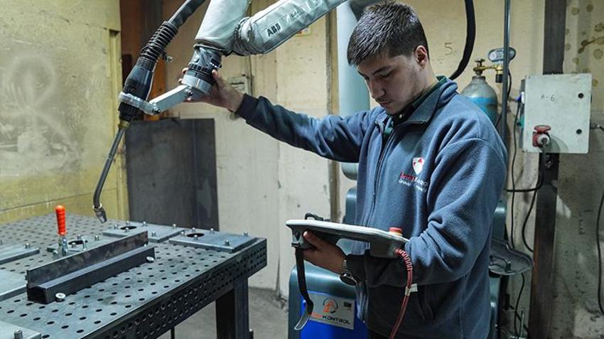 Genç girişimci devlet desteğiyle işini kurdu 76 ülkeye ihracata başladı!