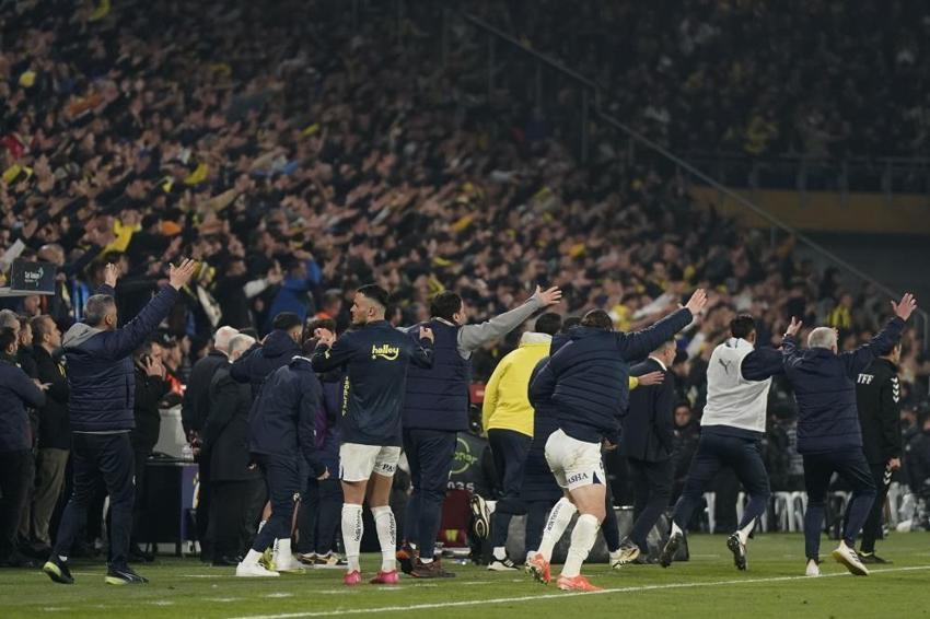 'Kimse Ali Koç'u suçlamasın' deyip Mourinho'ya ateş püskürdü: Yazık, Türkiye'yi küçük gördü