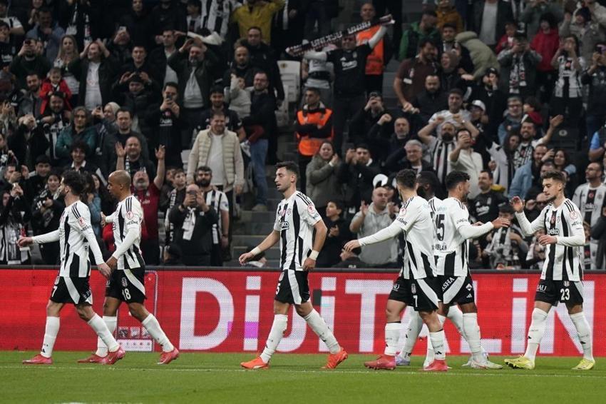 Beşiktaş, Göztepe'ye 3-1 yenildi, ortalık karıştı: İhanet etti, Tayyip Talha Sanuç, Rafa Silva, Muçi sonrası açıklama Solskjaer’e düşer