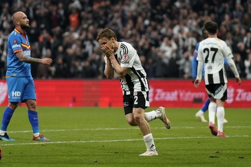Beşiktaş, Göztepe'ye 3-1 yenildi, ortalık karıştı: İhanet etti, Tayyip Talha Sanuç, Rafa Silva, Muçi sonrası açıklama Solskjaer’e düşer
