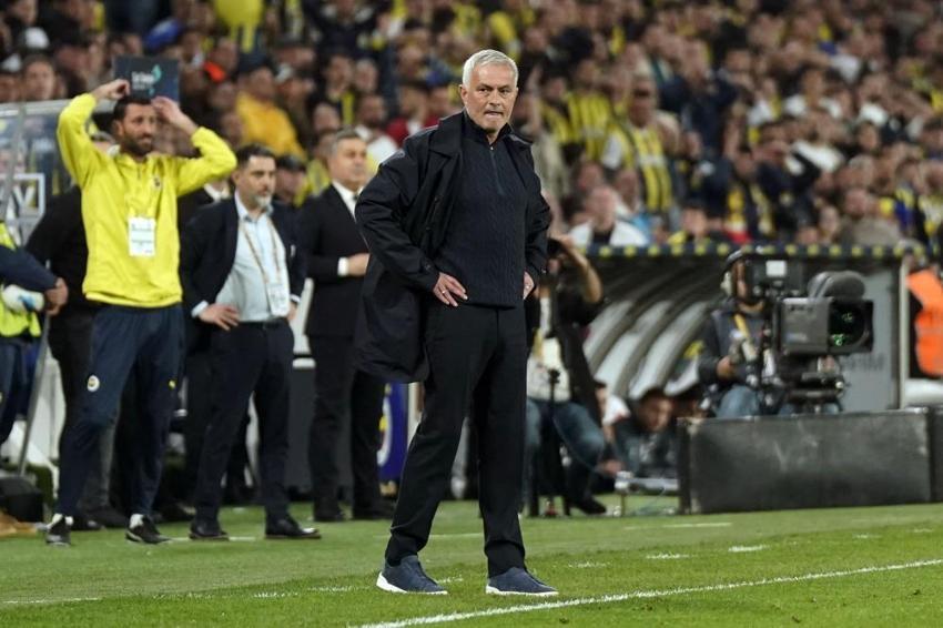 Fenerbahçe'de Trabzonspor maçı öncesi alarm! Mourinho'dan Çağlar Söyüncü, Amrabat, Talisca kararı