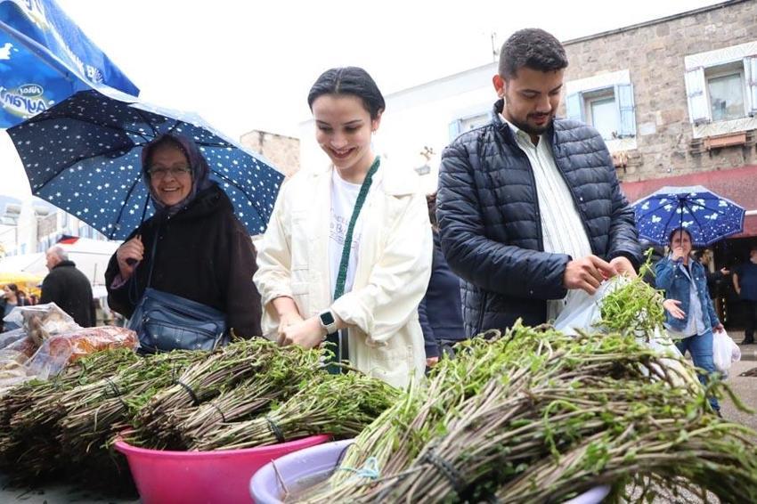 Bodrum Acı Ot Festivali yağmura rağmen yoğun ilgi görüyor