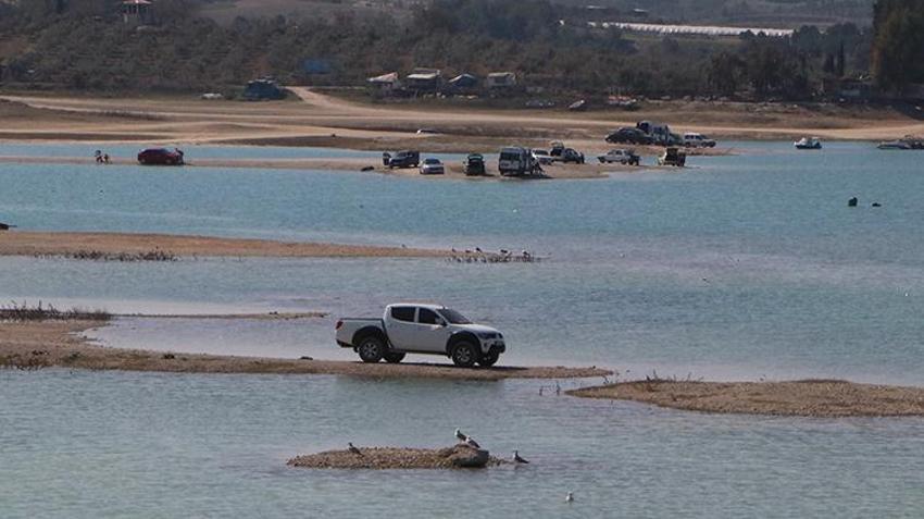 Adana barajları alarm veriyor! 'Açık sulama kanalları su kıtlığına yol açacak'