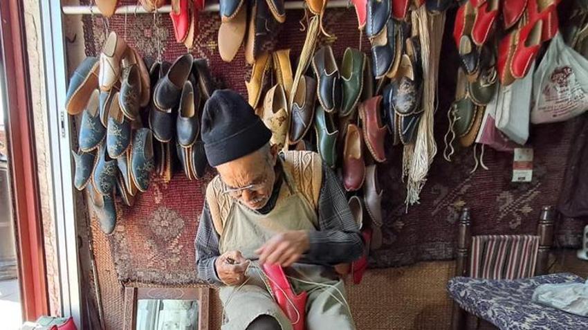 Babadan oğula büyük servet bırakıldı! 100 yıldan beri Kilis çarşısında 4 metrekarelik dükkanda korunan tarihi meslek