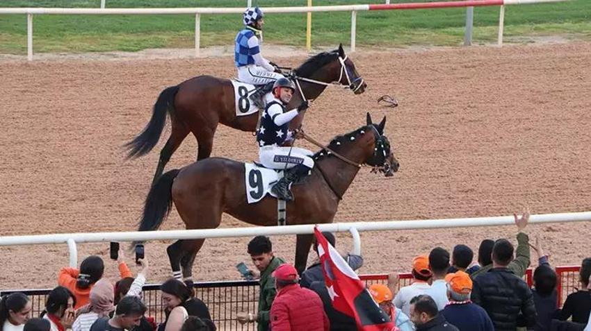 Adana’da Akdeniz Derbisi! Kazanan ‘Dapper Man’ oldu