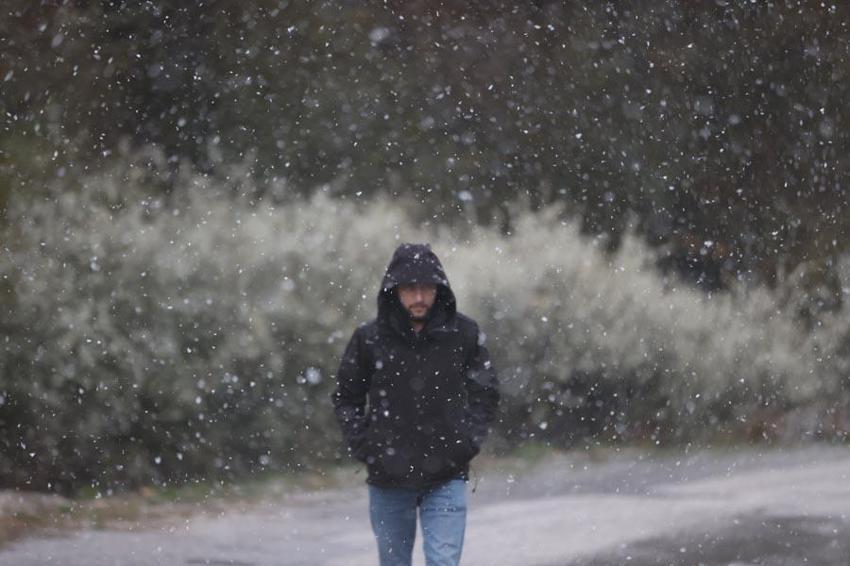 Kar yağışları ve kuvvetli sağanak yağış uyarısı Meteoroloji'den geldi! 
