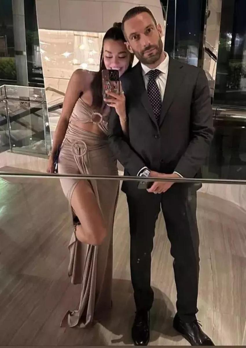 Selin Yağcıoğlu ve Allan Hakko ayrıldı! Ünlü oyuncu ayrılığı duyurdu
