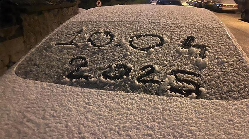 Kar geri döndü, lapa lapa yağış başladı! Adana dahil onlarca kent beyaza büründü, 3 gün daha devam edecek