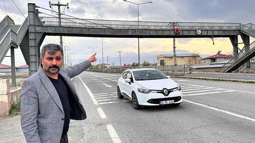 3 lisenin olduğu yerde bulunan üst geçit yol uzuyor diye kullanılmıyor! 'Bugüne kadar aksesuar olarak kullanılmış'