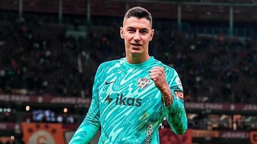 Ne Fenerbahçe ne de Galatasaray! Berke Özer için gemileri yaktılar, İngiliz devi bombayı patlattı