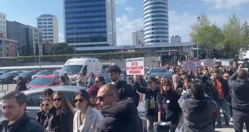 Mattia Ahmet Minguzzi'nin mezarına çirkin saldırı! Bakanlık devreye girdi, yüzlerce kişi akın etti