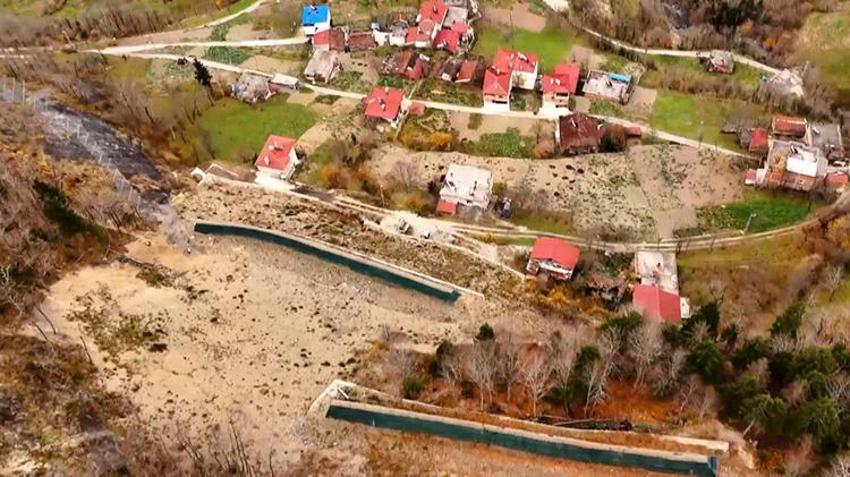 Trabzon'da heyelan ve kaya düşmesine karşı Gabion duvar teknolojisi! 80 konutun olduğu bölge koruma altına alındı
