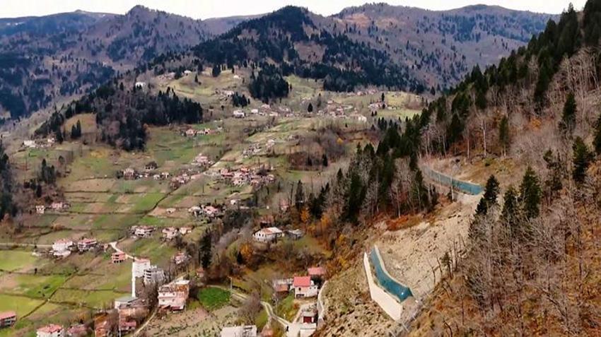Trabzon'da heyelan ve kaya düşmesine karşı Gabion duvar teknolojisi! 80 konutun olduğu bölge koruma altına alındı