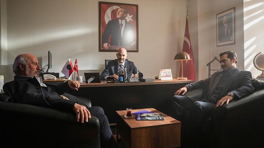 Eşref vakti milyonlar ekrana kilitlendi! Eşref ve Nisan’dan salıncak romantizmi