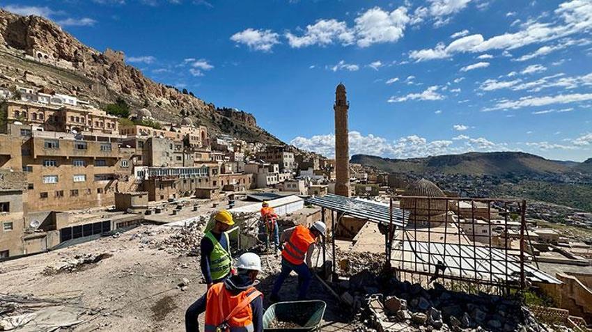 Mardin'de büyük proje başladı! Kentin mimarisini bozan yapılar tek tek yıkılıyor