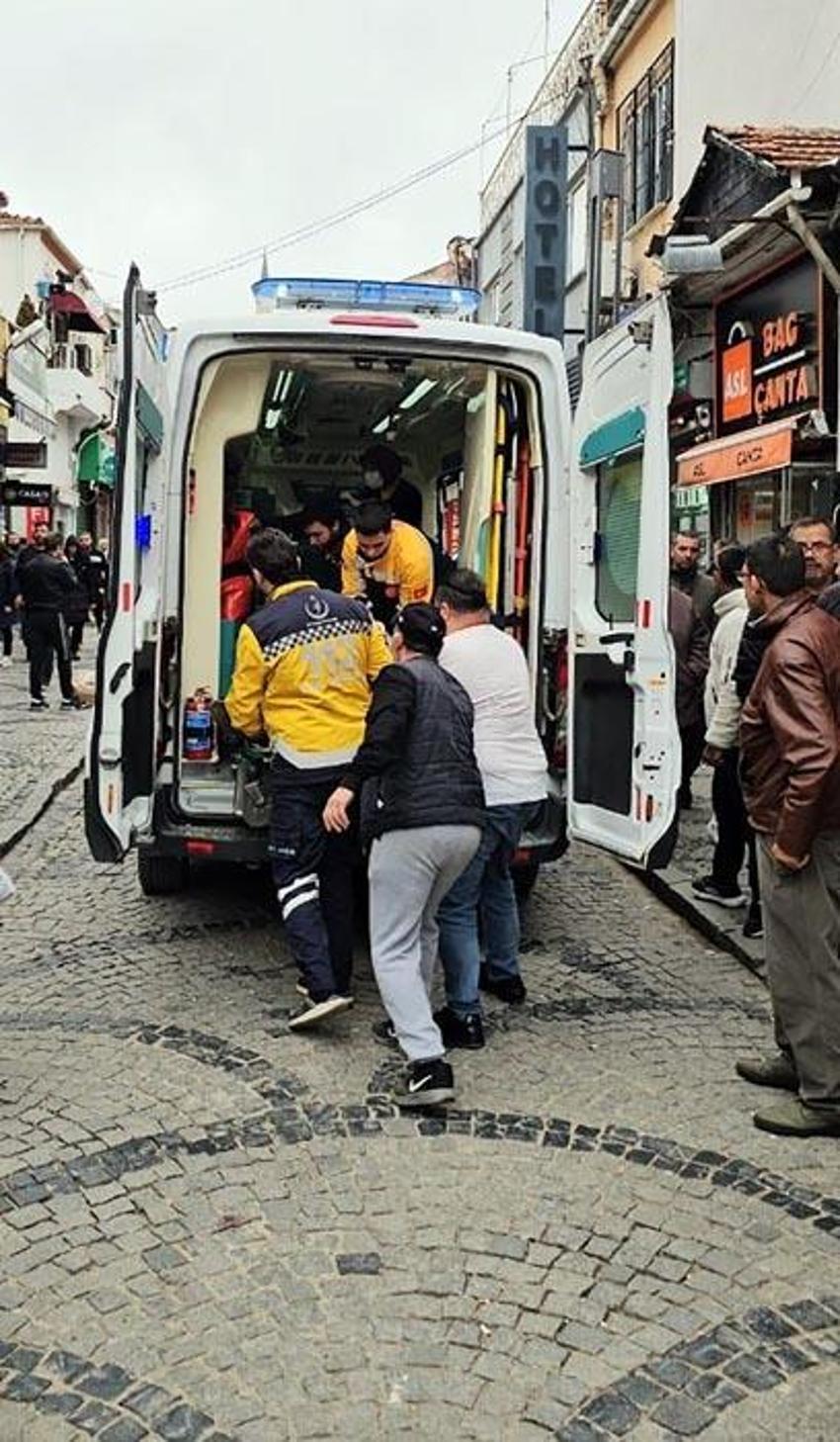 Yolda yürürken kalp krizi geçirdi; Kıraathanedeki son anları kamerada