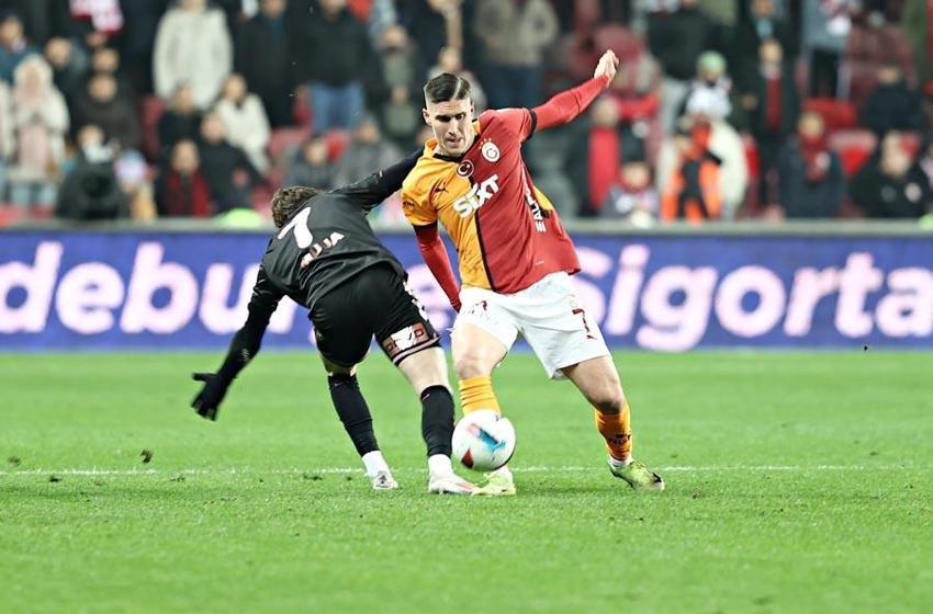 Samsunspor Galatasaray maçında 3 puan 2 golle geldi!