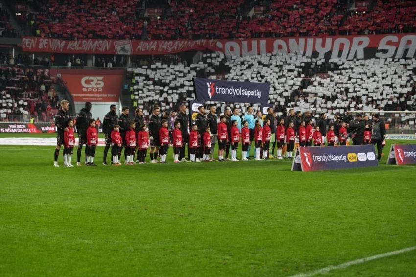 Samsunspor - Galatasaray maçı sonrası olay pozisyon! Eski hakem açıkladı: Karar yanlış, net penaltıyı vermedi
