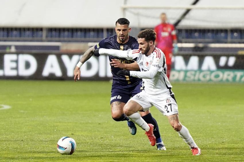 Solskjaer alarm verdi! Beşiktaş'ta kadro değişiyor,  Svensson, Paulista ve Masuaku ezberleri bozacak