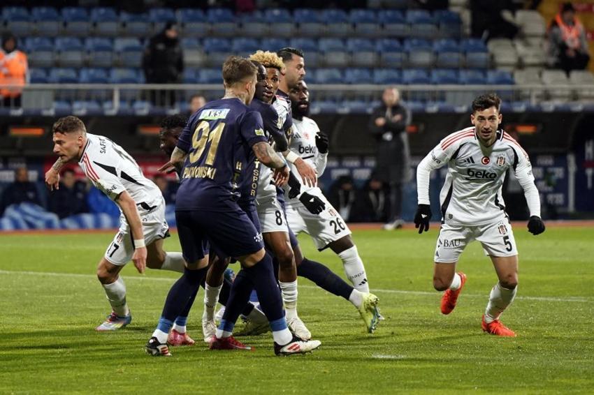 Solskjaer alarm verdi! Beşiktaş'ta kadro değişiyor,  Svensson, Paulista ve Masuaku ezberleri bozacak