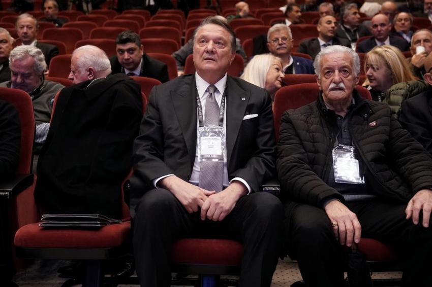 Beşiktaş'ta kriz! Hasan Arat geldi, ortalık karıştı: Utanmaz adam, terbiyesiz