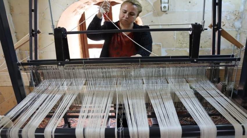 Yüzlerce yıllık ehramı günlük yaşama uyarladılar! Şanlıurfalı kadınlardan modern dokunuş